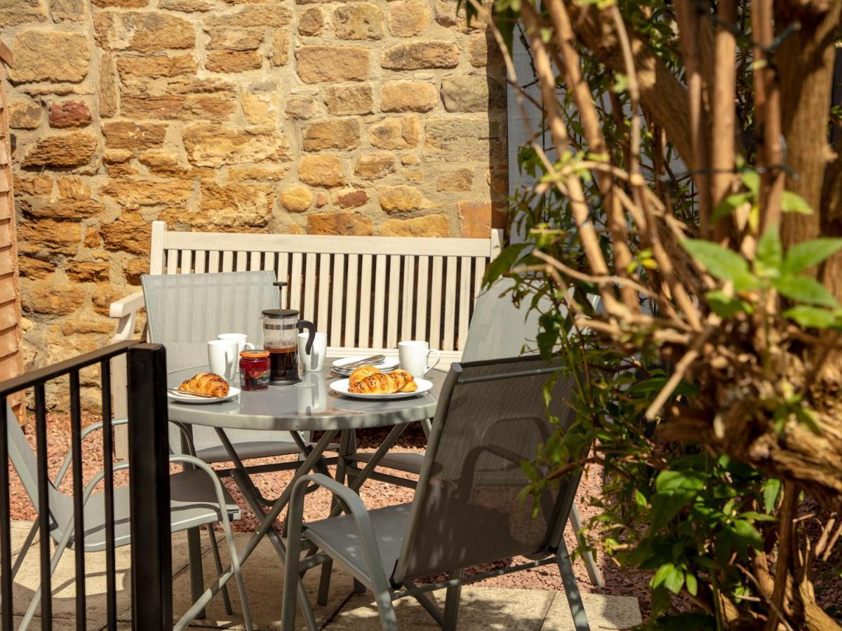 1 Wesley Mews Vila Alnwick Exterior foto